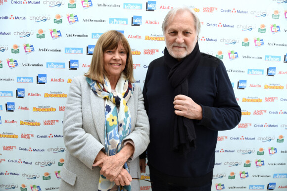 Chantal Goya et son mari Jean-Jacques Debout - 97e édition de la foire de Chatou, le 29 septembre 2018. © Giancarlo Gorassini/Bestimage