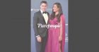 Louis Ducruet couvert d'amour par son épouse Marie et de sa petite soeur Camille Gottlieb