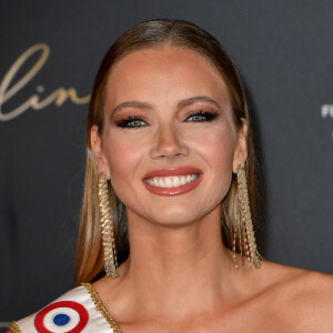 Amandine Petit (Miss France 2021) - Avant-Première du film "Aline" au Grand Rex à Paris le 25 octobre 2021. © Veeren/Bestimage