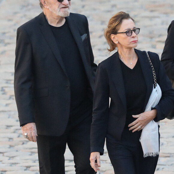Eddy Mitchell et sa femme Muriel - Arrivées à l'hommage national à Charles Aznavour à l'Hôtel des Invalides à Paris. Le 5 octobre 2018 © Jacovides-Moreau / Bestimage 