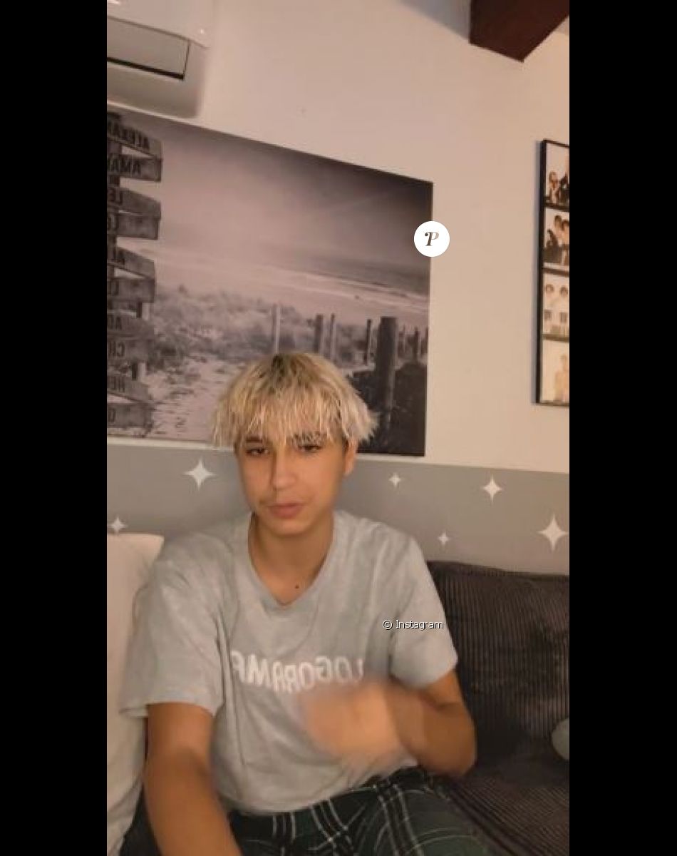 Léo Pellissard avec sa maman Amandine ("Familles nombreuses") lors d'un live Instagram organisé le 30 novembre 2021