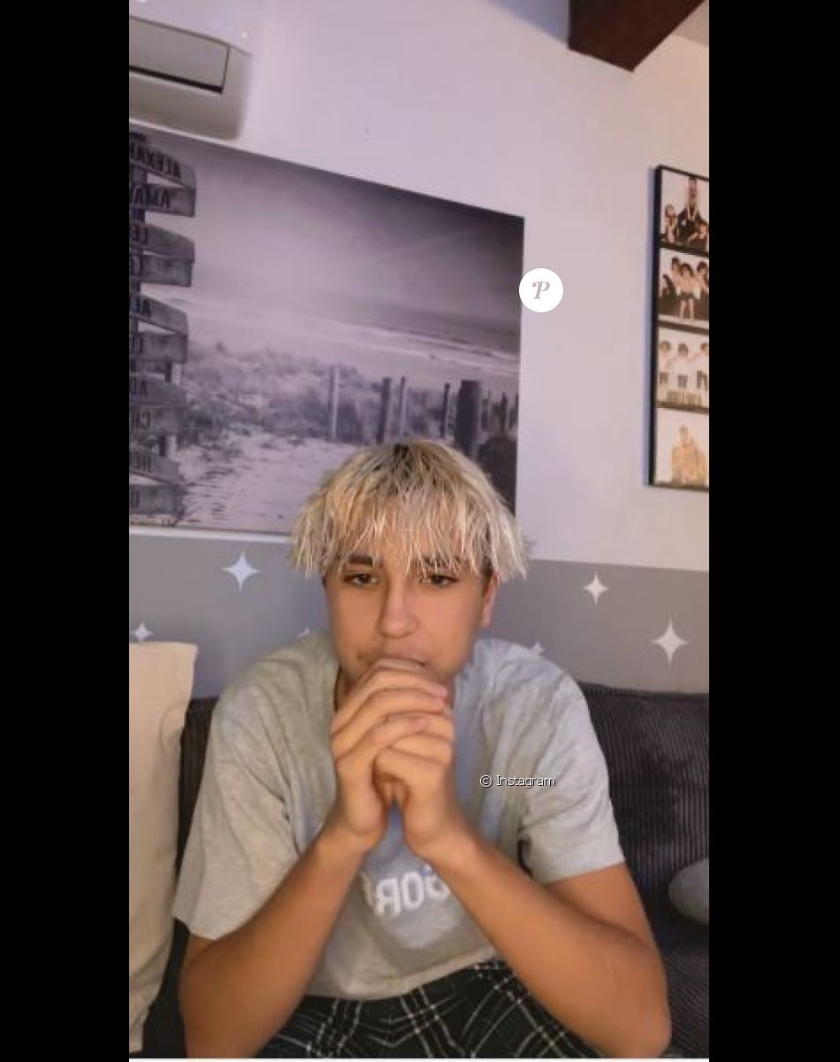 Léo Pellissard avec sa maman Amandine ("Familles nombreuses") lors d'un live Instagram organisé le 30 novembre 2021