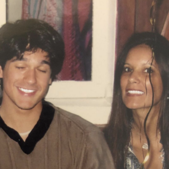 Kelly Hoarau, la mère de Vinnie Dargaud, a été élue Miss France 1978 par interim - Instagram