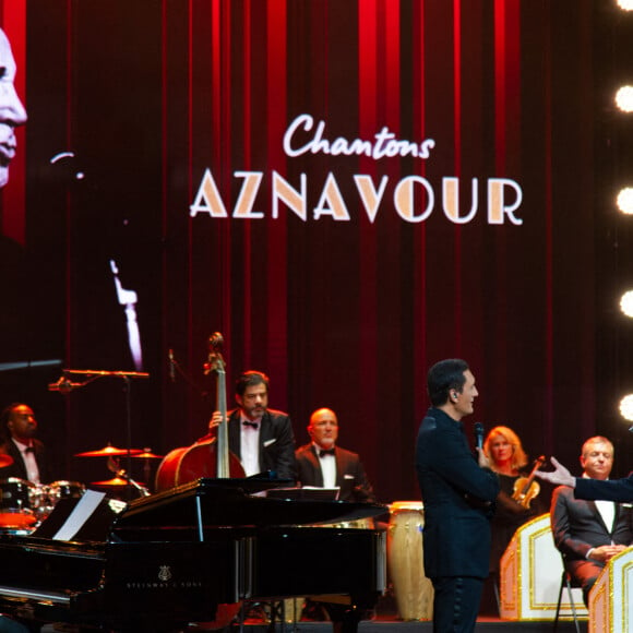 Exclusif - Dany Brillant, Ben Mazué - Enregistrement de l'émission "Chantons Aznavour" aux Folies Bergère à Paris, diffusée le 10 décembre à 21h05 sur France 3 © Pierre Perusseau / Bestimage