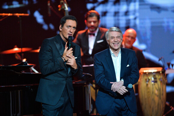 Exclusif - Dany Brillant et Salvatore Adamo - Enregistrement de l'émission "Chantons Aznavour" aux Folies Bergère à Paris, diffusée le 10 décembre à 21h05 sur France 3 © Pierre Perusseau / Bestimage 