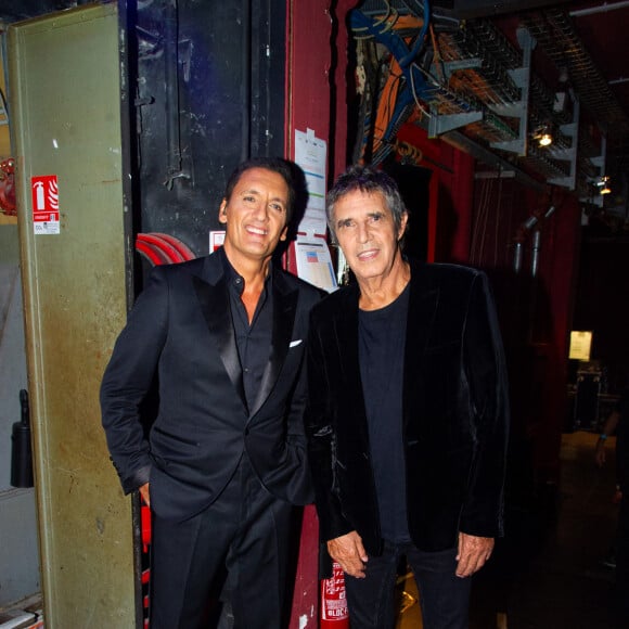 Exclusif - Dany Brillant et Julien Clerc - Backstage de l'enregistrement de l'émission "Chantons Aznavour" aux Folies Bergère à Paris, diffusée le 10 décembre à 21h05 sur France 3 © Pierre Perusseau / Bestimage 