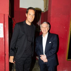 Exclusif - Grand Corps Malade (Fabien Marsaud) et Salvatore Adamo - Backstage de l'enregistrement de l'émission "Chantons Aznavour" aux Folies Bergère à Paris, diffusée le 10 décembre à 21h05 sur France 3 © Pierre Perusseau / Bestimage 