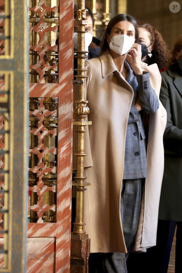 La reine Letizia d'Espagne assiste à la réouverture du monastère des Déchaussées royales à Madrid, le 2 décembre 2021.
