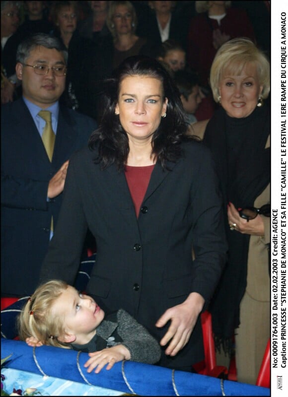 La princesse Stéphanie de Monaco et sa fille Camille Gottlieb au Festival 1ère Rampe du Cirque de Monaco, en 2003.