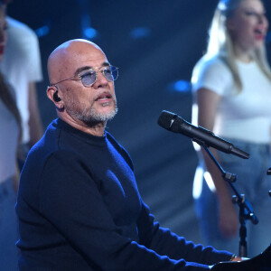 Exclusif - Pascal Obispo - Enregistrement de l'émission "300 Choeurs chantent les plus belles comédies musicales" à Paris, (France 3) © Giancarlo Gorassini / Bestimage 