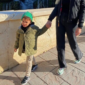 Mélanie Da Cruz et son fils Swan à Disney, octobre 2021