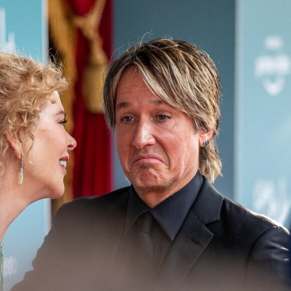 Nicole Kidman et son mari Keith Urban assistent à l'avant-première du film "Being The Ricardos" à Sydney. Le 15 décembre 2021