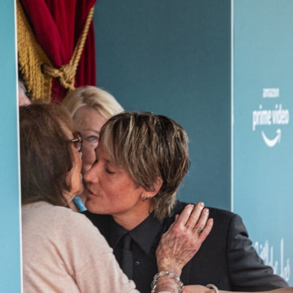 Nicole Kidman, son mari Keith Urban et sa mère Janelle Kidman assistent à l'avant-première du film "Being The Ricardos" à Sydney. Le 15 décembre 2021