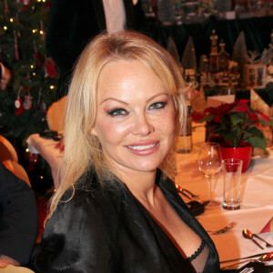 Pamela Anderson à la soirée VIP Gut Aiderbichl Christmas Market à Henndorf en Autriche, le 12 novembre 2019
