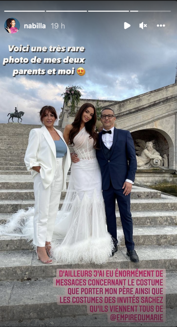 Nabilla entourée de ses deux parents, Marie-Luce et Khoutir, à son mariage - Instagram