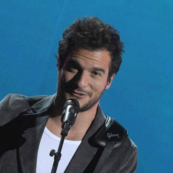 Exclusif - Amir Haddad - Enregistrement de l'émission "Tout le monde chante contre le cancer" au Palais des Congrès à Paris, diffusée le 23 décembre sur W9. © Giancarlo Gorassini-Cyril Moreau / Bestimage 