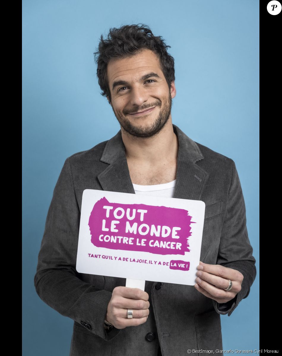 Exclusif - Amir Haddad - Backstage de l'émission "Tout le monde chante contre le cancer" au Palais des Congrès à Paris, diffusée le 23 décembre sur W9. © Giancarlo Gorassini-Cyril Moreau / Bestimage
