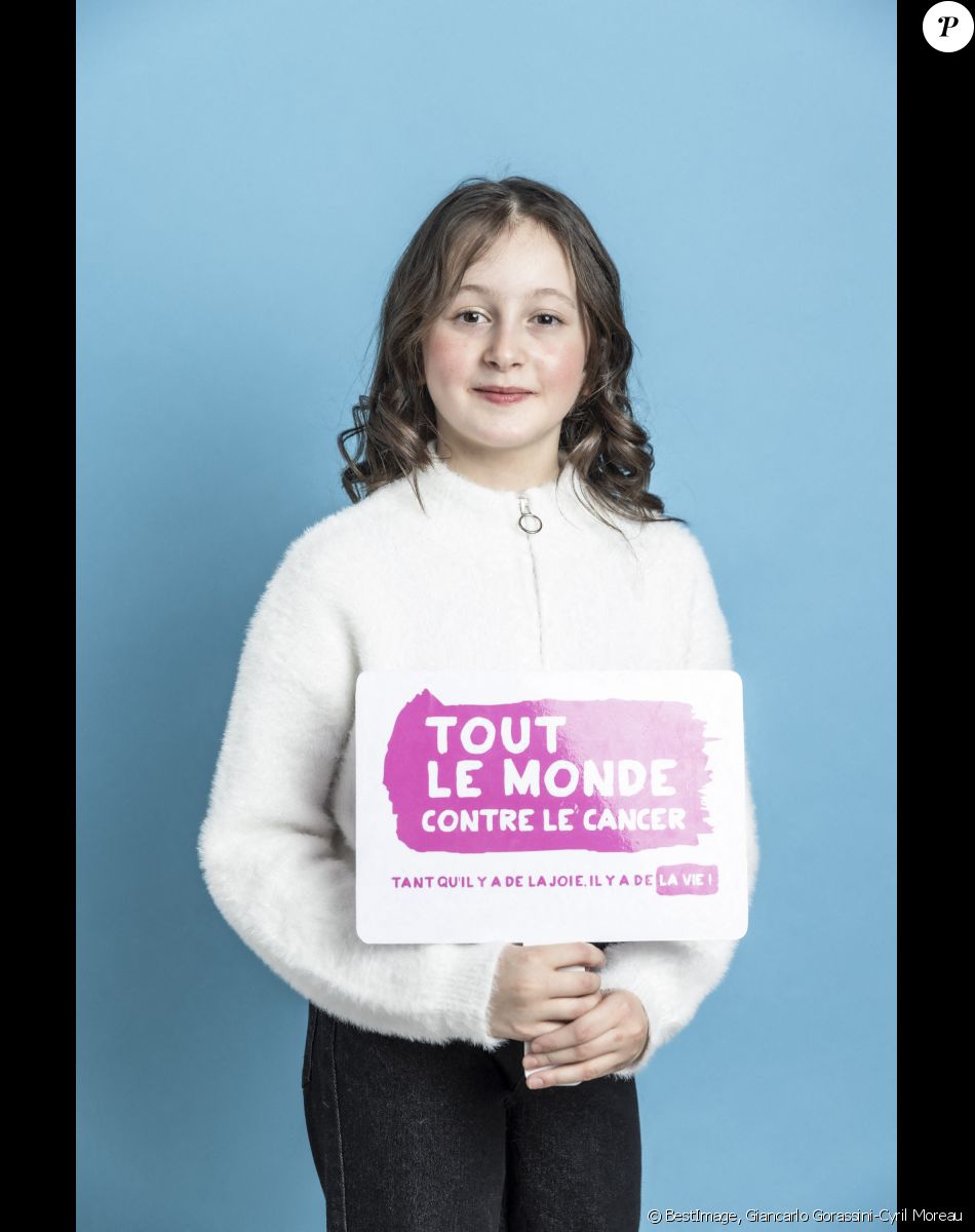 Exclusif - Lilou - Backstage de l'émission "Tout le monde chante contre le cancer" au Palais des Congrès à Paris, diffusée le 23 décembre sur W9. © Giancarlo Gorassini-Cyril Moreau / Bestimage