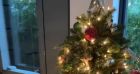 M. Pokora, Christina Milian et leurs fils Kenna et Isaiah à Noël.