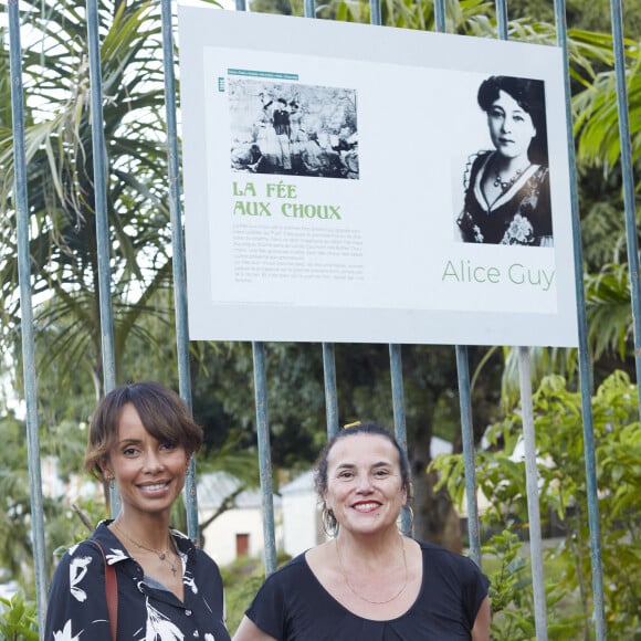 Exclusif - Sonia Rolland, Véronique Le Bris lors de l'inauguration de l'exposition "Les femmes s'emparent du cinéma" au château Morange à Saint Denis de la Réunion le 24 novembre 2021. © Sylvie Castioni / Bestimage