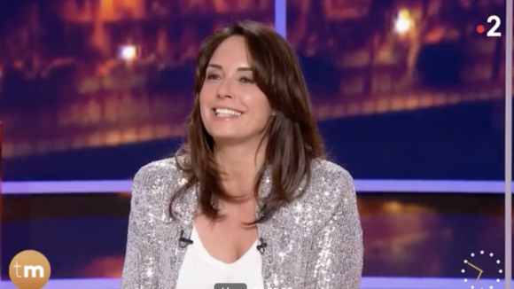"Il est vraiment bien !" : Julia Vignali craque pour un candidat de télé-réalité sans le savoir !