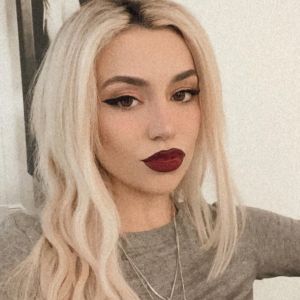 Ava Max sur Instagram.