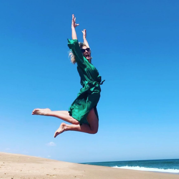 Karin Viard en vacances en Uruguay. Janvier 2022.