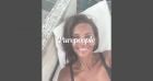 Karine Le Marchand : Rare cliché avec sa fille Alya, tendrement allongée sur ses genoux