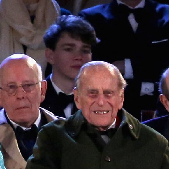 La reine Elisabeth II d'Angleterre, le prince Philip, duc d'Edimbourg, et Kate Catherine Middleton, duchesse de Cambridge - La famille royale d'Angleterre lors des célébrations du 90ème anniversaire de la reine Elisabeth II au château de Windsor. Le 15 mai 2016