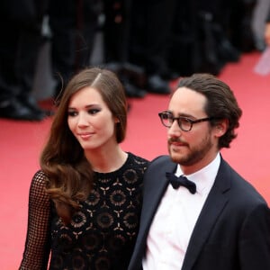 Thomas Hollande et sa compagne Emilie Broussouloux - Montée des marches du film "L'Amant Double" lors du 70ème Festival International du Film de Cannes. Le 26 mai 2017. © Borde-Jacovides-Moreau / Bestimage 