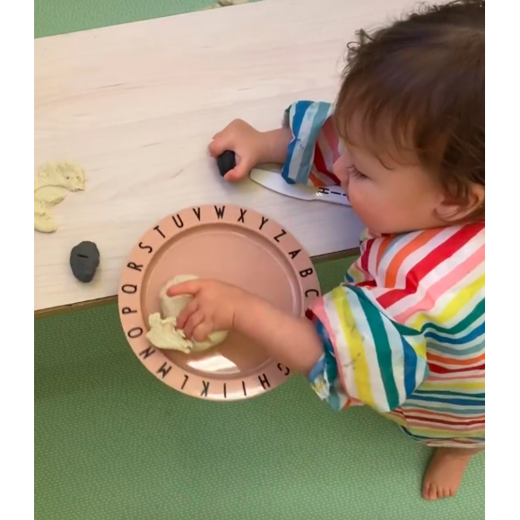 Noé, fils d'Emilie Broussouloux, Instagram.