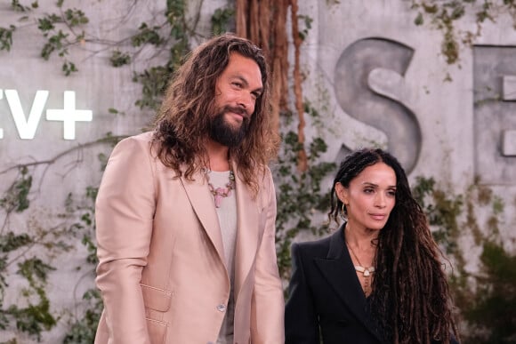 Jason Momoa et sa femme Lisa Bonet à la première du film "See" à Los Angeles, le 21 octobre 2019.
