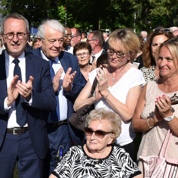 Bernadette Chirac inaugure la rue Jacques et Bernadette Chirac à Brive-la-Gaillarde. Le 8 juin 2018.