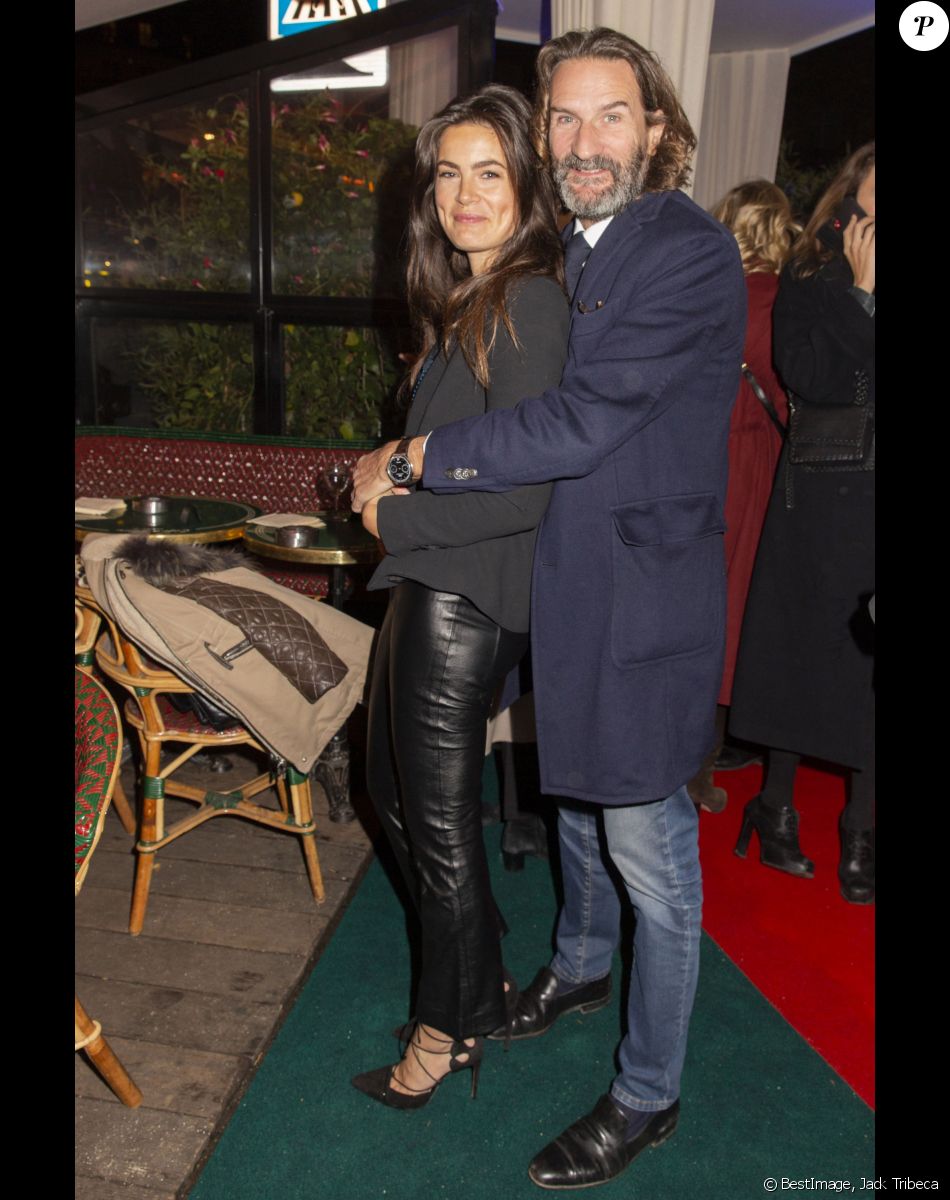 Frédéric Beigbeder et sa femme Lara Micheli - Prix de Flore au Café de Flore à Paris, le 12 novembre 2019. La romancière Sofia Aouine a reçu le prix de Flore pour son livre "Rhapsodie des oubliés". © Jack Tribeca/Bestimage