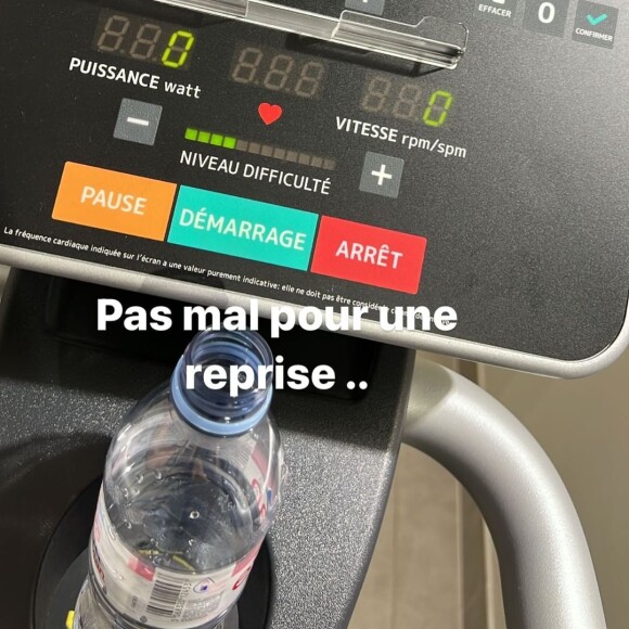 Vitaa, enceinte de son troisième enfant et atteinte de la Covid-19.