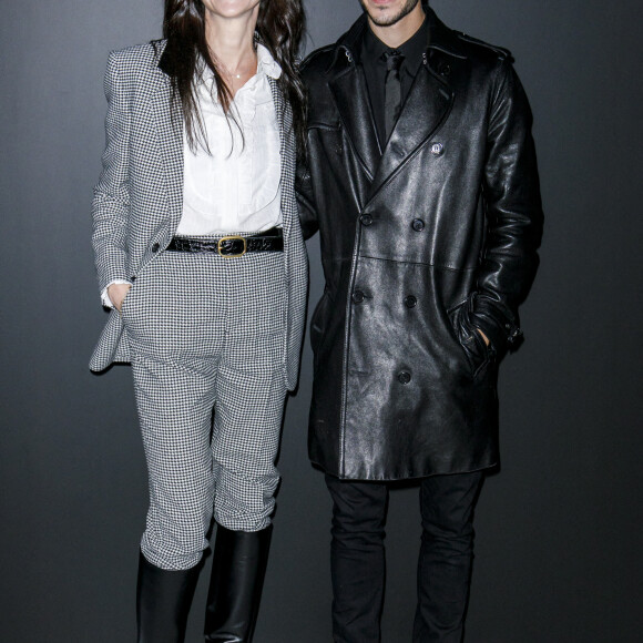 Charlotte Gainsbourg et son fils Ben Attal - Photocall du défilé Saint Laurent collection Printemps-Eté 2022 à Paris, le 28 septembre 2021. © Olivier Borde/Bestimage