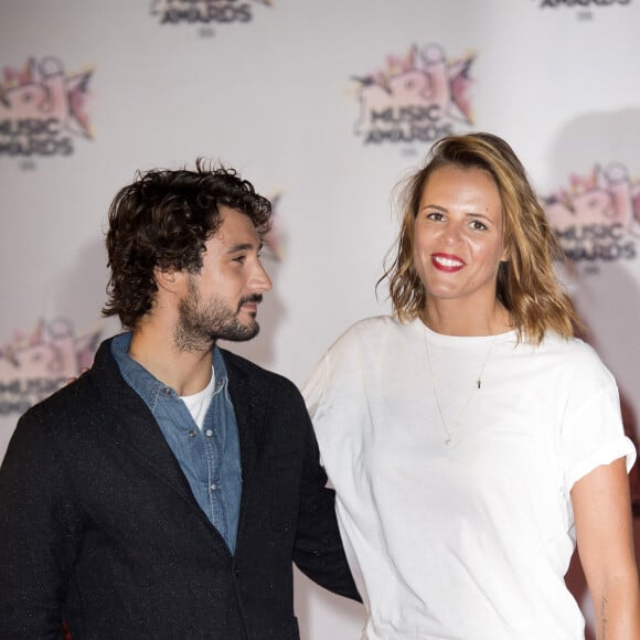 Laure Manaudou et son compagnon Jérémy Frérot - Arrivées à la 17ème cérémonie des NRJ Music Awards 2015 au Palais des Festivals à Cannes, le 7 novembre 2015.