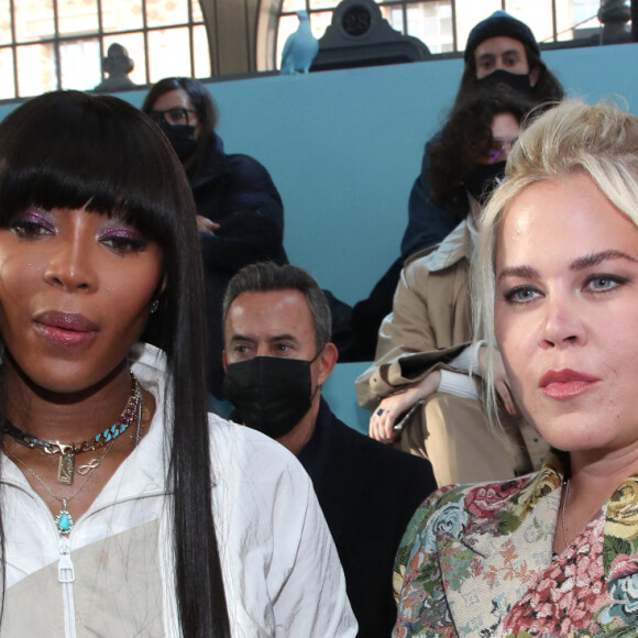 Naomi Campbell et Shannon Abloh au front row du défilé Homme Louis Vuitton automne-hiver 2022/2023 dans le cadre de la Fashion Week de Paris, France, le 20 janvier 2022. © Borde-Rindoff/Bestimage 