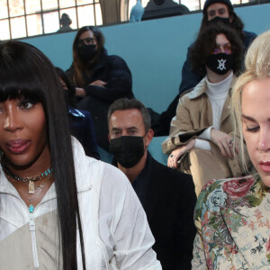 Naomi Campbell et Shannon Abloh au front row du défilé Homme Louis Vuitton automne-hiver 2022/2023 dans le cadre de la Fashion Week de Paris, France, le 20 janvier 2022. © Borde-Rindoff/Bestimage