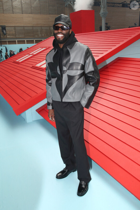 Yahya Abdul-Mateen II au front row du défilé Homme Louis Vuitton automne-hiver 2022/2023 dans le cadre de la Fashion Week de Paris, France, le 20 janvier 2022. © Borde-Rindoff/Bestimage 