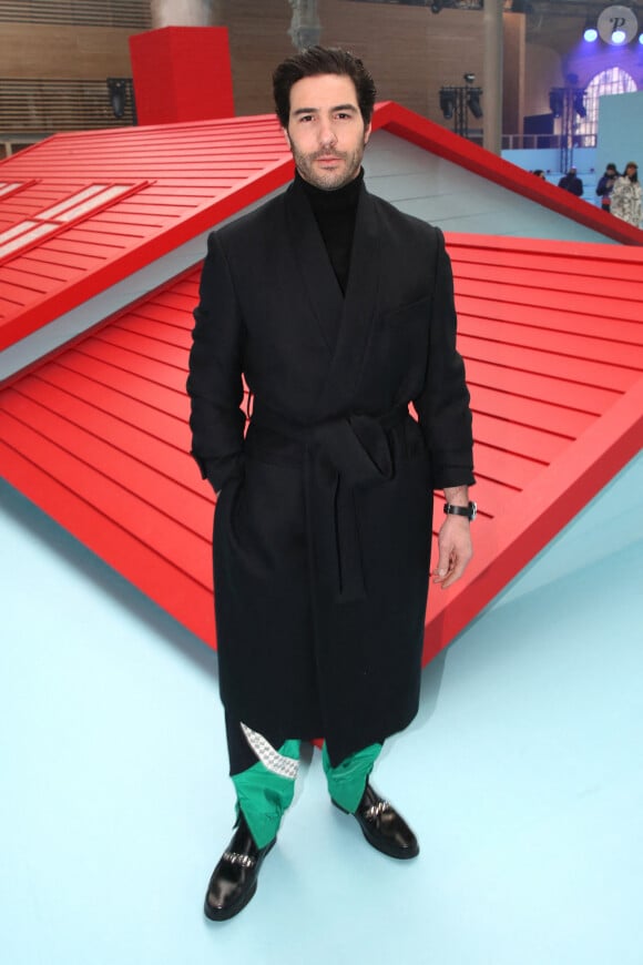 Tahar Rahim au front row du défilé Homme Louis Vuitton automne-hiver 2022/2023 dans le cadre de la Fashion Week de Paris, France, le 20 janvier 2022. © Borde-Rindoff/Bestimage 