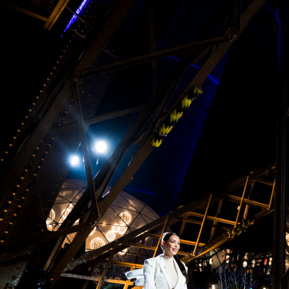 Exclusif - Nabilla Benattia, Louisy Joseph et Coralie (L5) - Surprises - Enregistrement de l'émission "La Chanson secrète 10" au 1er étage de la Tour Eiffel à Paris, diffusée le 22 janvier sur TF1 à 21h05 © Tiziano Da Silva / Bestimage 