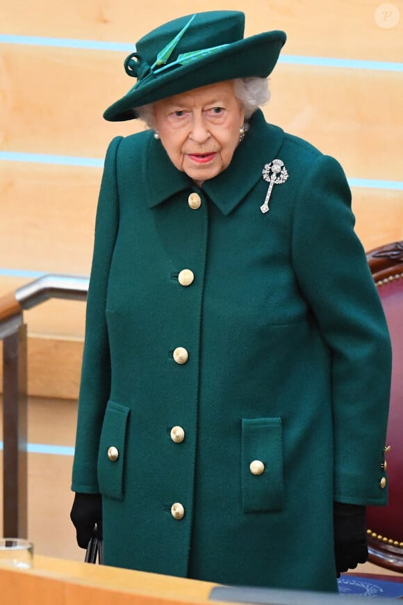 La reine Elisabeth II d'Angleterre au Parlement écossais à Edimbourg, Ecosse, Royaume Uni