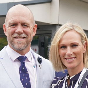 Zara Phillips (Tindall) et son mari Mike Tindall au tournoi de Wimbledon au All England Lawn Tennis and Croquet Club à Londres, le 7 juillet 2021.