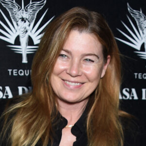 Ellen Pompeo au lancement du livre de Brian Bowen Smith "Drivebys" à Los Angeles