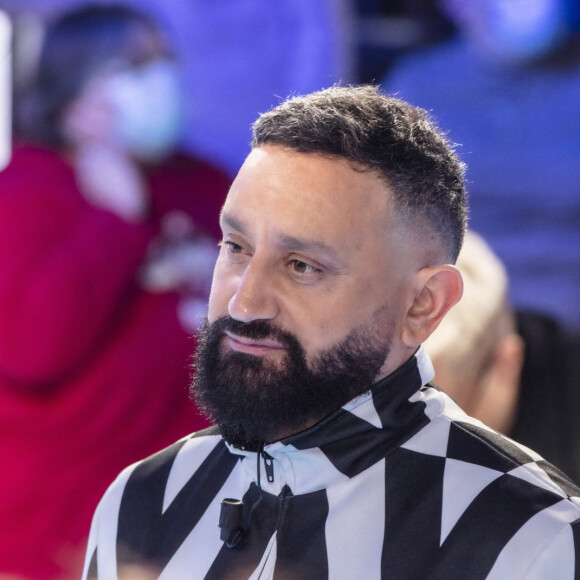 Exclusif - Cyril Hanouna - Emission Touche pas à mon poste (TPMP) diffusée en direct sur C8 le 17 janvier 2022 © Jack Tribeca / Bestimage 