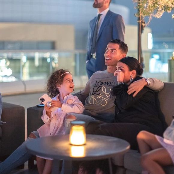 Cristiano Ronaldo et Georgina Rodriguez en vacances à Dubaï avec leurs enfants. © Instagram / Georgina Rodriguez