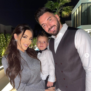 Nabilla enceinte : elle dévoile comment elle a annoncé sa grossesse à Thomas.