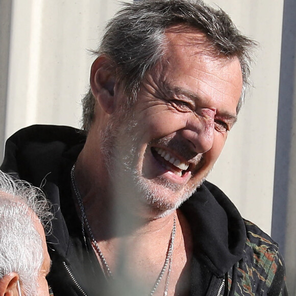 Jean-Luc Reichmann - Arrivées aux obsèques de Bernard Tapie en la cathédrale de la Major à Marseille le 8 octobre 2021. © Jacovides / Santini / Bestimage