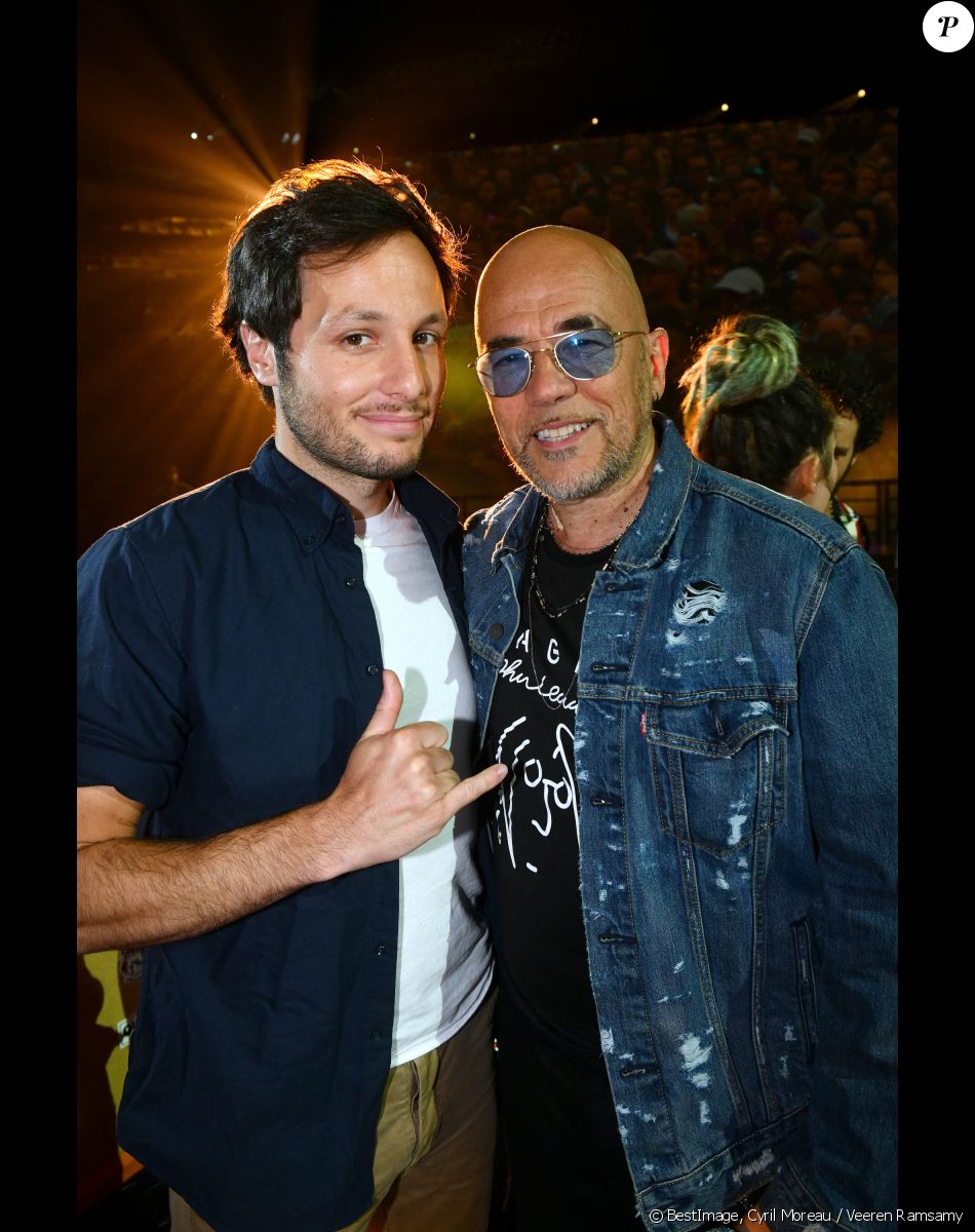 Exclusif - Pascal Obispo et Vianney - Backstage artistes - Direct de l'émission "Tous ensemble pour la musique" pour la fête de la musique 2020 à l'AccorHotels Arena à Paris le 19 juin 2020. © Cyril Moreau / Veeren Ramsamy / Bestimage